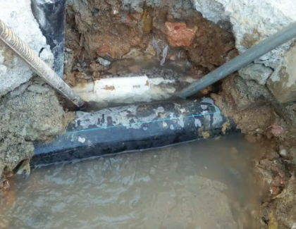 蓝田测漏水之水管漏水